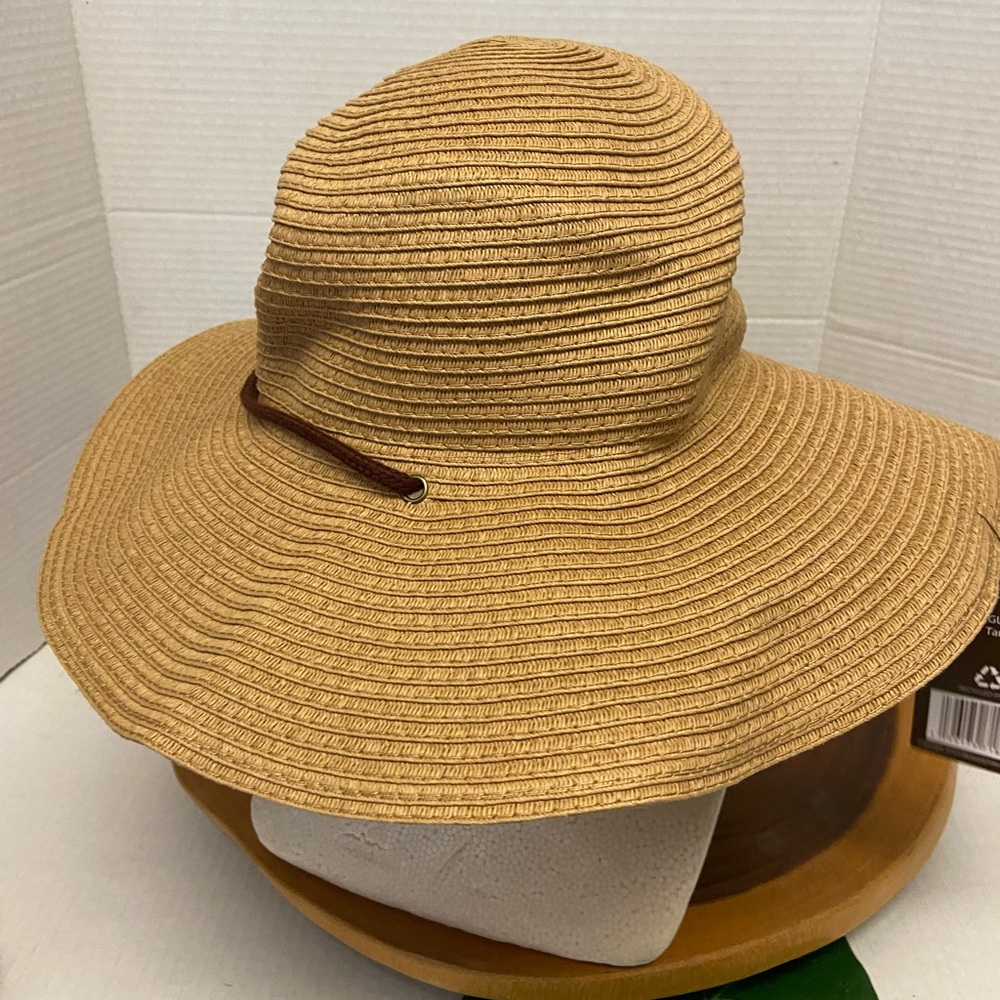 Free Authority Outdoor Sunhat NWT